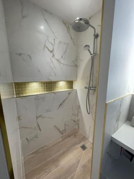 Bordeaux Cosy Home Екстериор снимка
